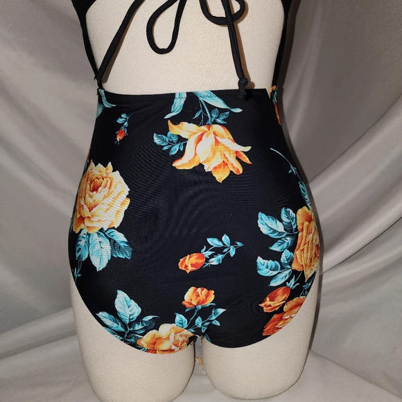Cupshe Black & Floral Monokini - Small - Picture 4 of 8